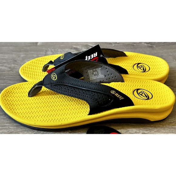 New Reef Flex Flip Flops Sandals, Yellow Grey (Men's Size 10) NEW! - Picture 2 of 7